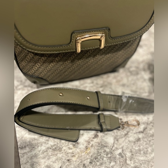 NWOT Olive Green Fashion Crossbody - Picture 6 of 12